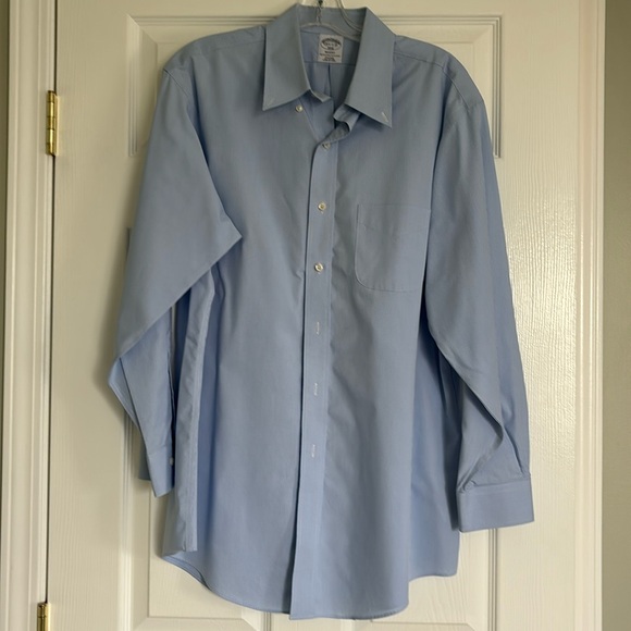 Brooks Brothers blue & white mini houndstooth dress shirt in size 16 1/2 -2/3. - Picture 1 of 12